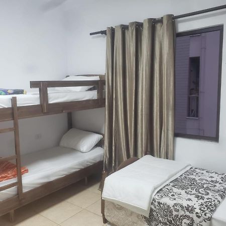 Hostel Split Rock Tirana Exterior photo